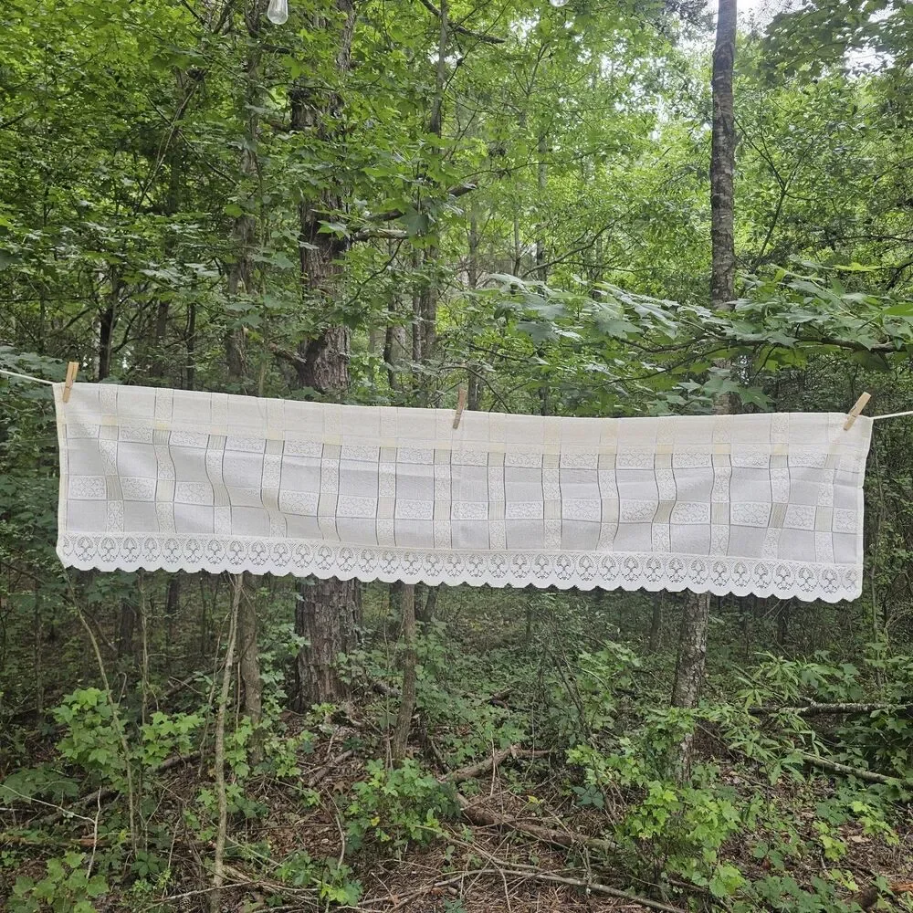 Vintage Cream & Butter Yellow Checkered Sheer Lace Valance - Cottage, Grannycore
